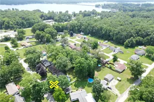 18015 Hillcrest Dr, Lake Milton, OH 44429 - Photo 4