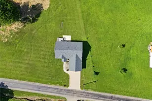 12180 Township Rd 8 NE, Crooksville, OH 43731 - Photo 34
