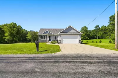 12180 Township Rd 8 NE, Crooksville, OH 43731 - Photo 4