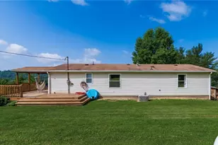 62496 Leatherwood Rd, Cambridge, OH 43725 - Photo 2