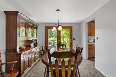4506 Honeysuckle Drive, Green, OH 44720 - Photo 12