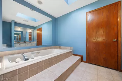 4866 Provens Drive, Akron, OH 44319 - Photo 32