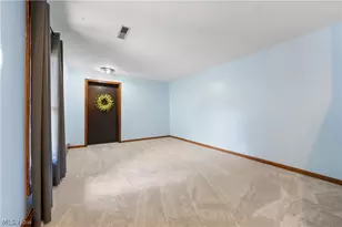 4866 Provens Dr, Akron, OH 44319 - Photo 36