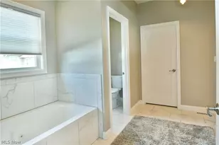 4885 Tree Line Trail, New Middletown, OH 44442 - Photo 30