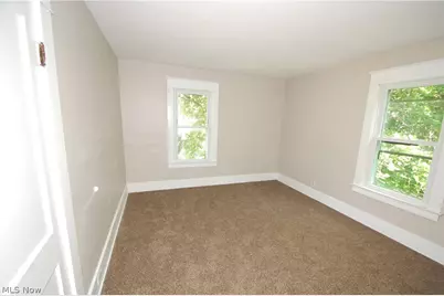360 W Delason Avenue, Youngstown, OH 44511 - Photo 12