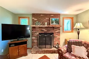 853 Alameda Ave, Sheffield Lake, OH 44054 - Photo 16