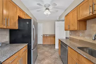 13600 Shaker Blvd, Huber Heights, OH 44120 - Photo 8