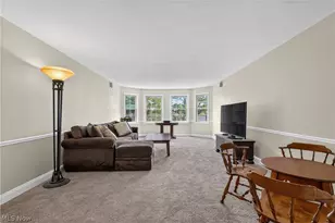 13600 Shaker Blvd, Huber Heights, OH 44120 - Photo 10