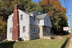 1921 Maple Ave, Zanesville, OH 43701 - Photo 1