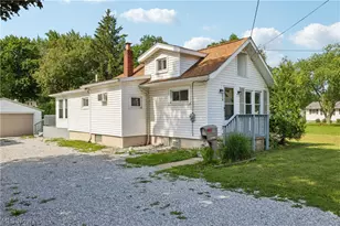 174 Yonker St, Barberton, OH 44203 - Photo 4