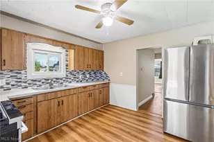 174 Yonker St, Barberton, OH 44203 - Photo 14