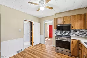 174 Yonker St, Barberton, OH 44203 - Photo 12