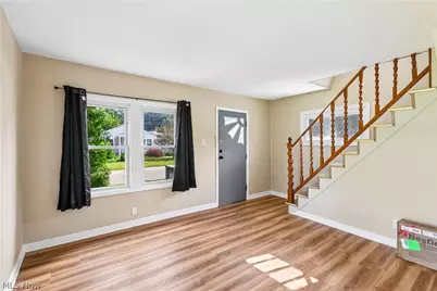 174 Yonker Street, Barberton, OH 44203 - Photo 6