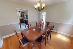 16713 Lomond Blvd, Huber Heights, OH 44120 - Photo 8