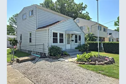 1249 E 342nd Street, Eastlake, OH 44095 - Photo 2