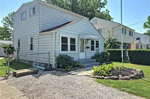 1249 E 342nd St, Eastlake, OH 44095 - Photo 2