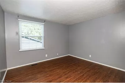 1073 Sunnywood Lane, Ravenna, OH 44266 - Photo 18
