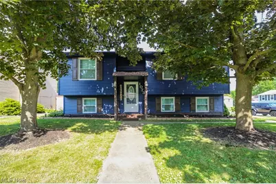 1073 Sunnywood Lane, Ravenna, OH 44266 - Photo 2