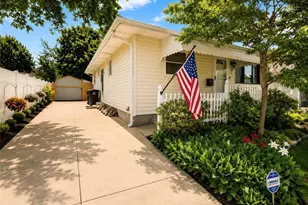 2065 Hackberry St, Akron, OH 44301 - Photo 1