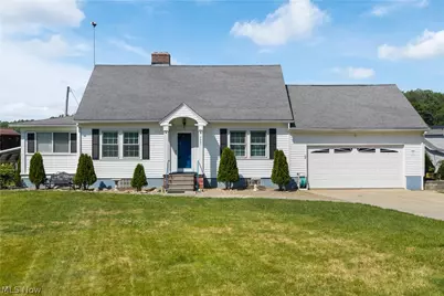 4085 Melton Avenue, New Franklin, OH 44319 - Photo 1