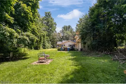 1219 Midland Avenue, New Franklin, OH 44203 - Photo 2