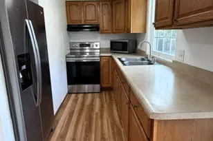 533 Valley Dr, Medina, OH 44256 - Photo 4
