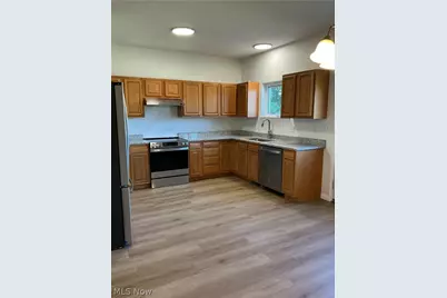 2140 W 47th Street, Loveland, OH 44102 - Photo 8