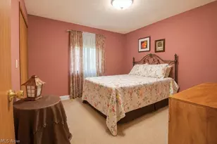 8252 Plains Rd, Mentor, OH 44060 - Photo 32