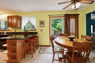 8252 Plains Rd, Mentor, OH 44060 - Photo 24