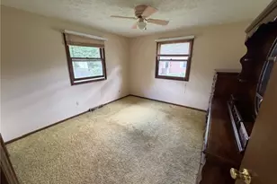 1333 Clarence St NW, Uniontown, OH 44685 - Photo 8