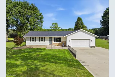 12832 S Portage Street, Doylestown, OH 44230 - Photo 2