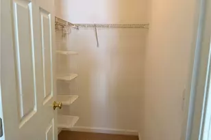 424 Harbor Ridge Ln, Fairport Harbor, OH 44077 - Photo 14