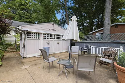 303 Cordelia Street SW, North Canton, OH 44720 - Photo 10