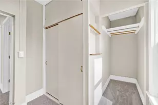 941 Carnegie Ave, Akron, OH 44314 - Photo 12