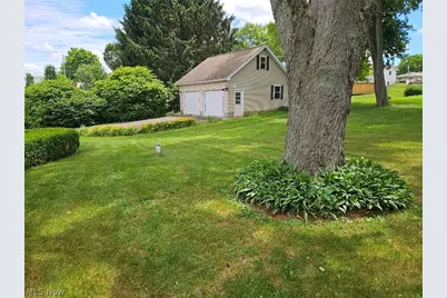 8162 Mona Street SW, Navarre, OH 44662 - Photo 8