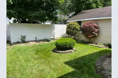 1240 Ridge Road NW, Canton, OH 44703 - Photo 38