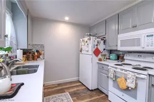 820 Highland Ave, Wadsworth, OH 44281 - Photo 6
