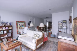 820 Highland Ave, Wadsworth, OH 44281 - Photo 2
