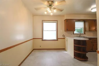 2497 Rosewae Drive, Youngstown, OH 44511 - Photo 10
