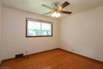 2497 Rosewae Drive, Youngstown, OH 44511 - Photo 16