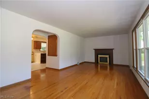 2497 Rosewae Dr, Youngstown, OH 44511 - Photo 4