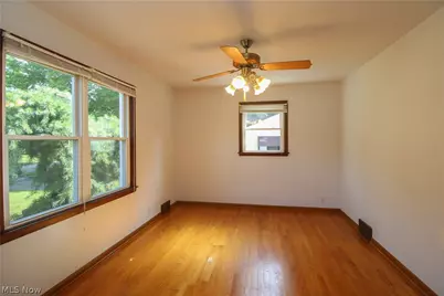 2497 Rosewae Drive, Youngstown, OH 44511 - Photo 14