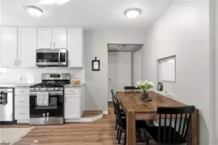 29963 Phillips Ave, Wickliffe, OH 44092 - Photo 10
