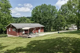 3931 Clay Dr NE, Dover, OH 44622 - Photo 4