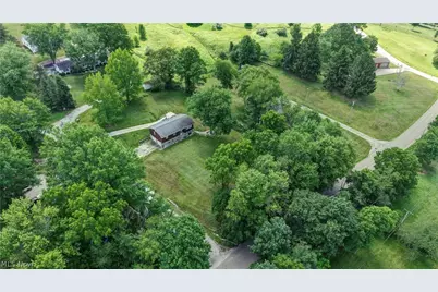 3931 Clay Drive NE, Dover, OH 44622 - Photo 22