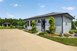 4508 Deer Lk Dr, Geneva, OH 44041 - Photo 2
