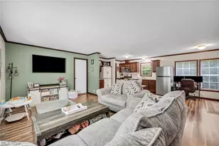 285 Westwoods, Amherst, OH 44001 - Photo 6