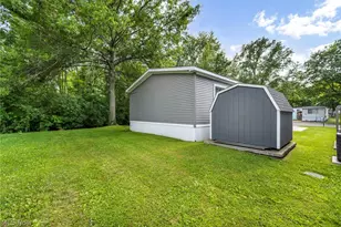 285 Westwoods, Amherst, OH 44001 - Photo 34