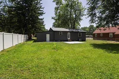 519 W Fike Avenue, Orrville, OH 44667 - Photo 4