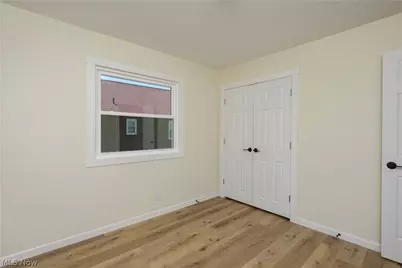 519 W Fike Avenue, Orrville, OH 44667 - Photo 12